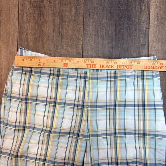 Izod Ladies Performx Plaid Golf Shorts Size 16 Blue Chino Stretch Athletic - Picture 5 of 7